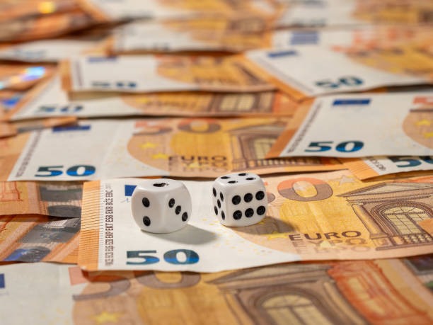 Portrait mode: video and betting controls stacked vertically Allbet baccarat table in portrait mode on mobile phone
